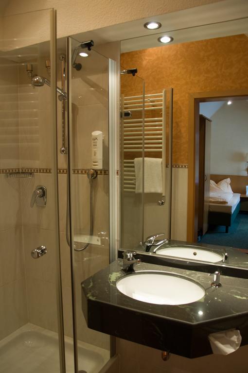 Domizil Alte Post Hotel Puttlingen Bilik gambar