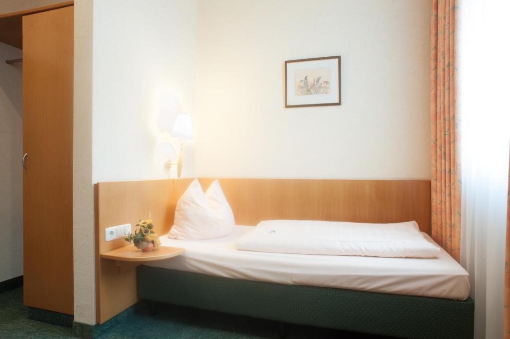 Domizil Alte Post Hotel Puttlingen Luaran gambar
