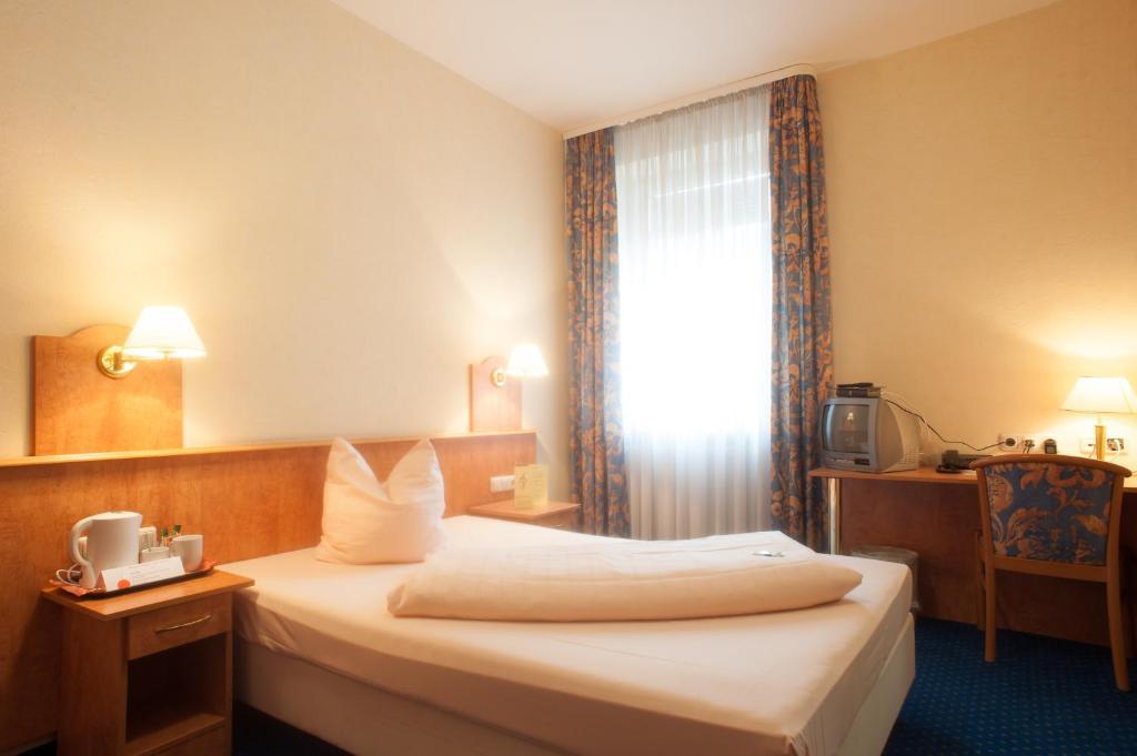 Domizil Alte Post Hotel Puttlingen Luaran gambar