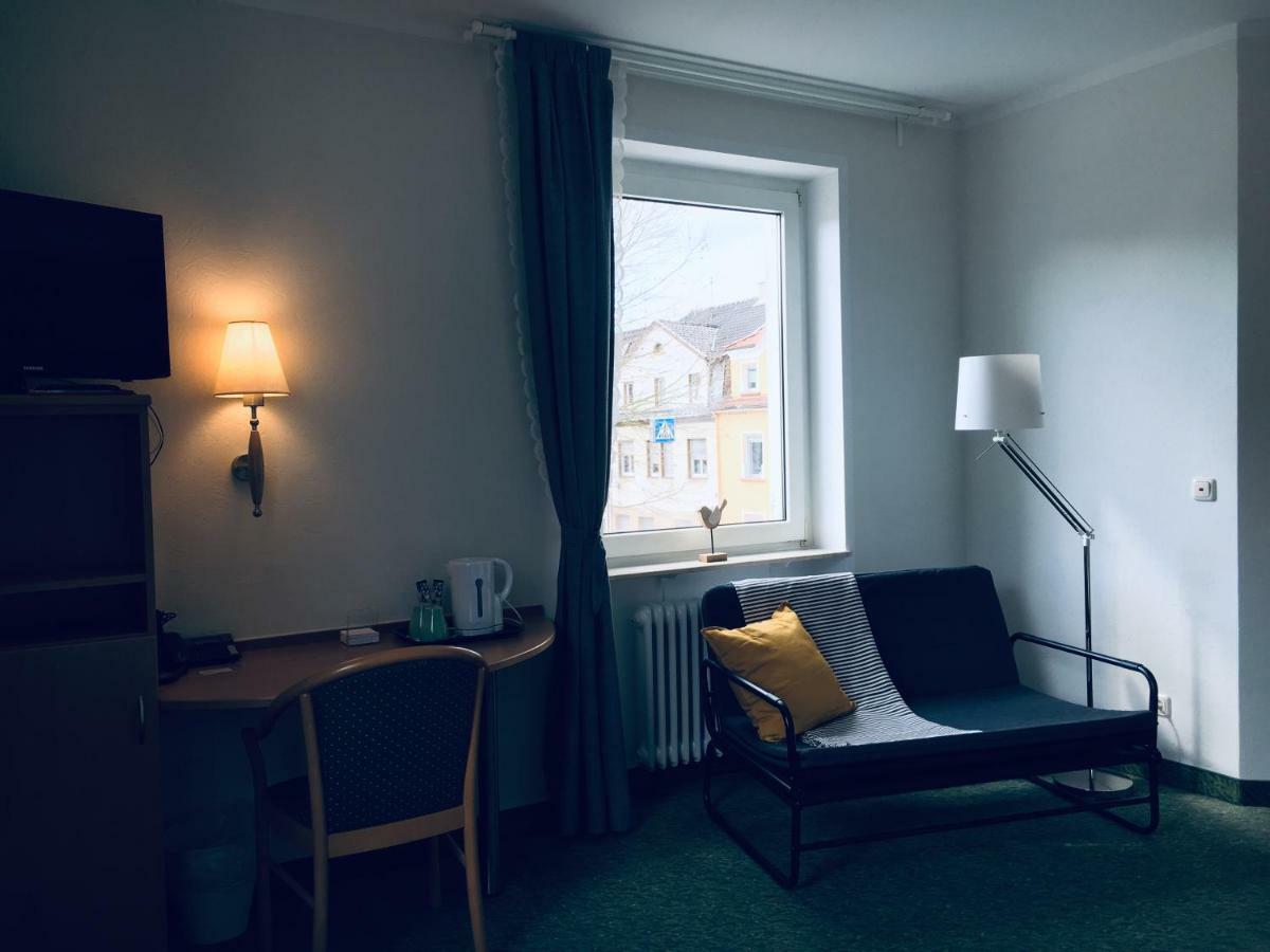 Domizil Alte Post Hotel Puttlingen Luaran gambar