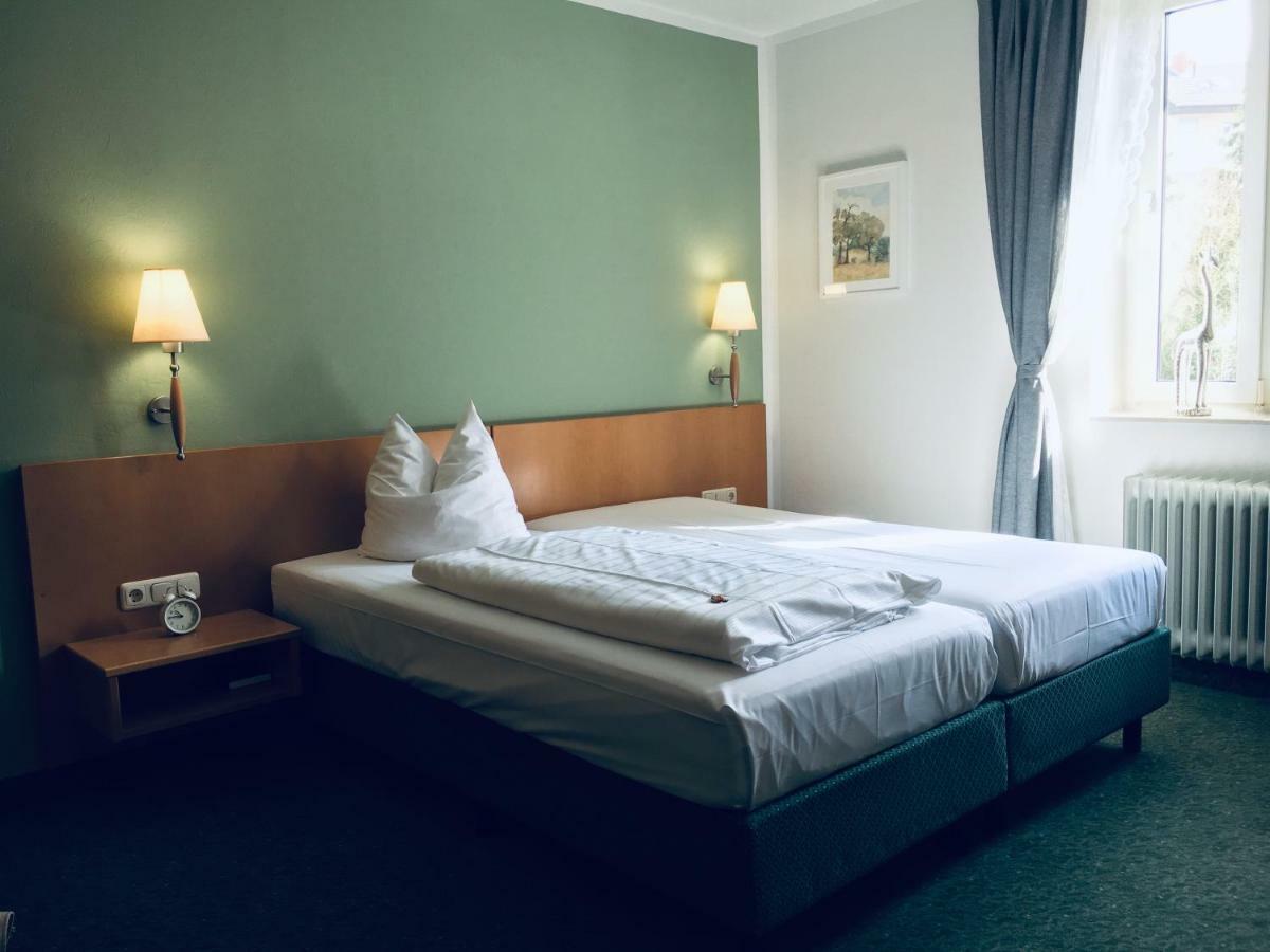 Domizil Alte Post Hotel Puttlingen Luaran gambar