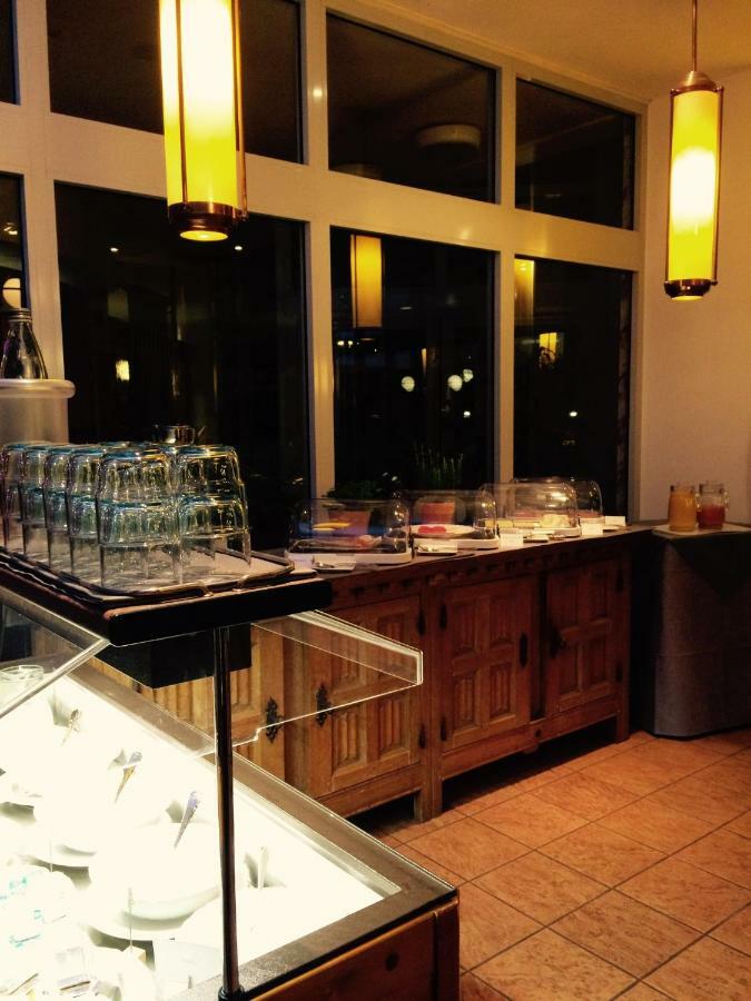 Domizil Alte Post Hotel Puttlingen Luaran gambar